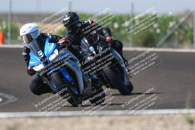 media/Sep-20-2025-TrackDaz (Sat) [[27f0cde673]]/B Group/220pm (Turn 9)/